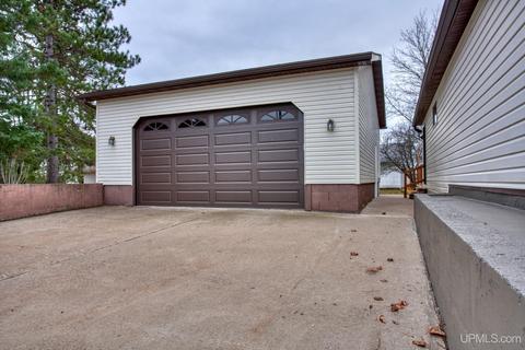 1925 E Seventh Ave, Norway, MI 49870 photo 42