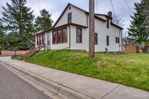 1925 E Seventh Ave, Norway, MI 49870 photo 3