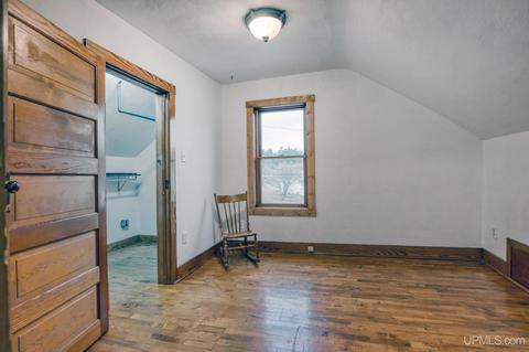 1925 E Seventh Ave, Norway, MI 49870 photo 28