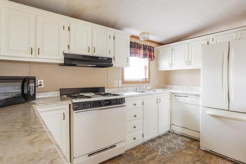 1634 Mannsiding, Harrison, MI 48625 photo 10