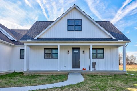 8067 Nichols, Flushing, MI 48433 photo 4