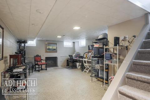 623 Barrington, Grosse Pointe Park, MI 48230 photo 16