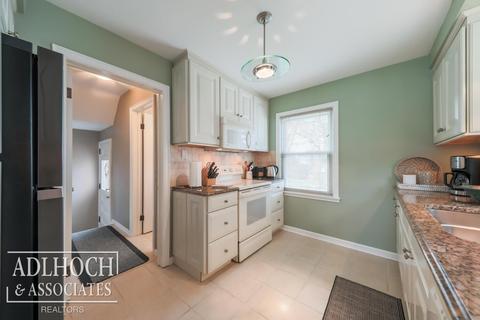 623 Barrington, Grosse Pointe Park, MI 48230 photo 10