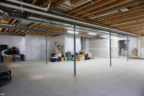 68048 Frampton Dr, Washington, MI 48095 photo 56