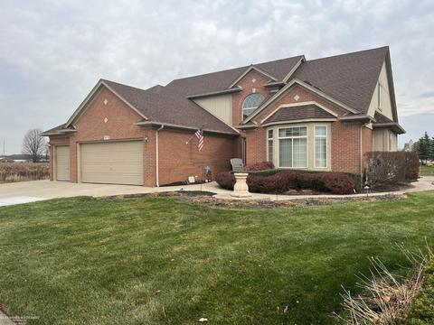50574 Crusader Dr, Macomb, MI 48044 photo 1