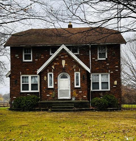 2889 Vivian Rd, Monroe, MI 48162 photo 1