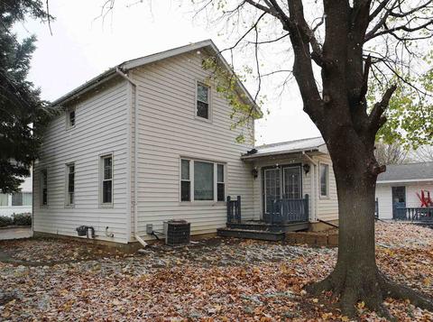 223 S Chestnut St, Owosso, MI 48867