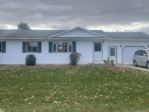 990 Beech, Bad Axe, MI 48413 photo 17