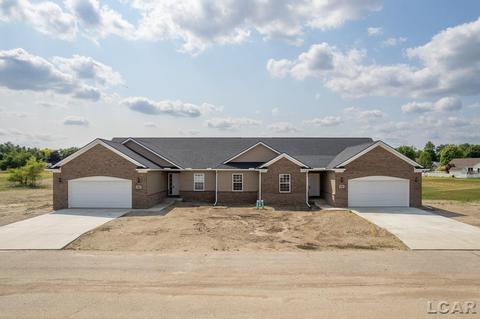 2802 Hope UNIT 19, Adrian, MI 49221 photo 5