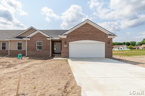 2802 Hope UNIT 19, Adrian, MI 49221 photo 3