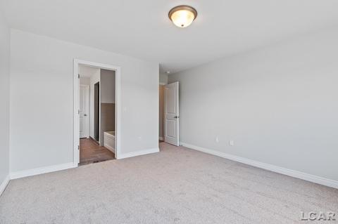 2802 Hope UNIT 19, Adrian, MI 49221 photo 32