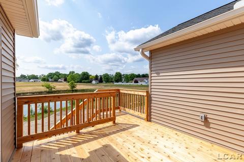 2802 Hope UNIT 19, Adrian, MI 49221 photo 7