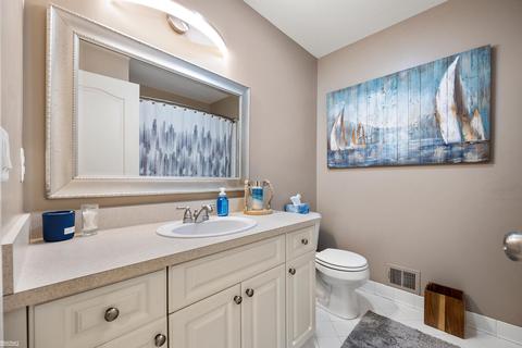 47040 Brennan Dr, Macomb, MI 48044 photo 36