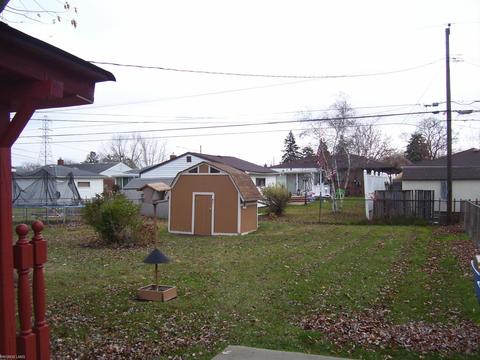 28626 Bradner, Warren, MI 48088 photo 5