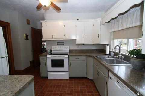422 Borgess, Monroe, MI 48162 photo 29