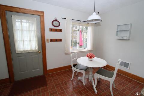 422 Borgess, Monroe, MI 48162 photo 27