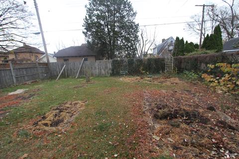 422 Borgess, Monroe, MI 48162 photo 17