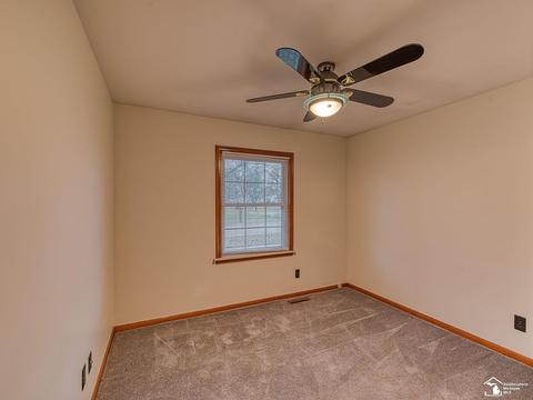 926 Lavender, Monroe, MI 48162 photo 12