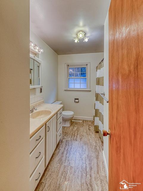 926 Lavender, Monroe, MI 48162 photo 14