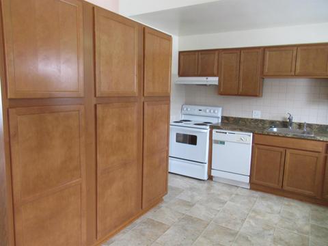 511 Kim Ct, Flushing, MI 48433 photo 9