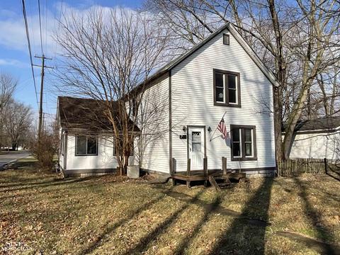 703 Washington St, Algonac, MI 48001 photo 2