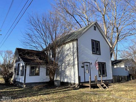 703 Washington St, Algonac, MI 48001 photo 3