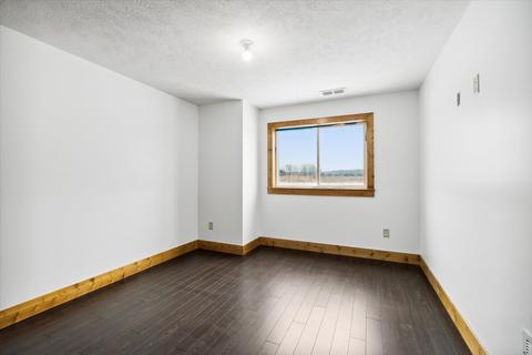 790 E Beard Rd, Perry, MI 48872 photo 37