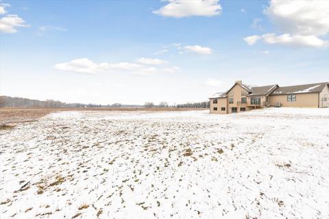 790 E Beard Rd, Perry, MI 48872 photo 44