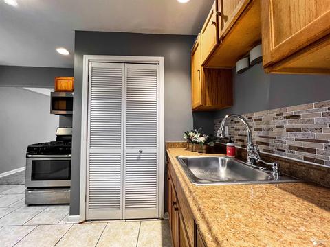 34469 Phyllis, Wayne, MI 48184 photo 8