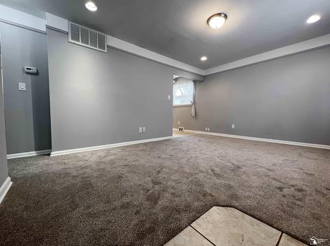 34469 Phyllis, Wayne, MI 48184 photo 4