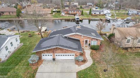 2467 Malibu, Fenton, MI 48430 photo 39