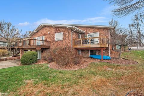 2467 Malibu, Fenton, MI 48430 photo 9