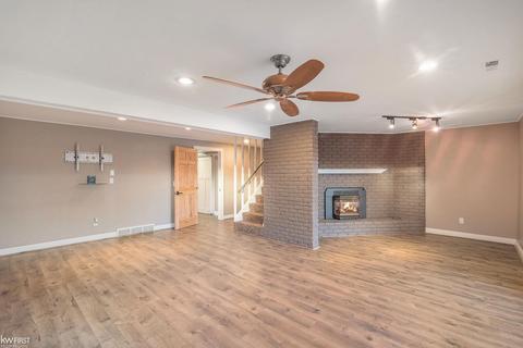 2467 Malibu, Fenton, MI 48430 photo 29