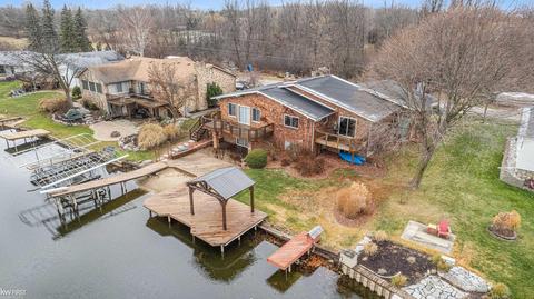 2467 Malibu, Fenton, MI 48430 photo 44