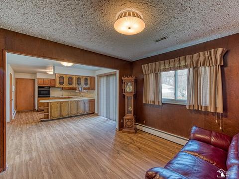 411 Orchard, Monroe, MI 48162 photo 4