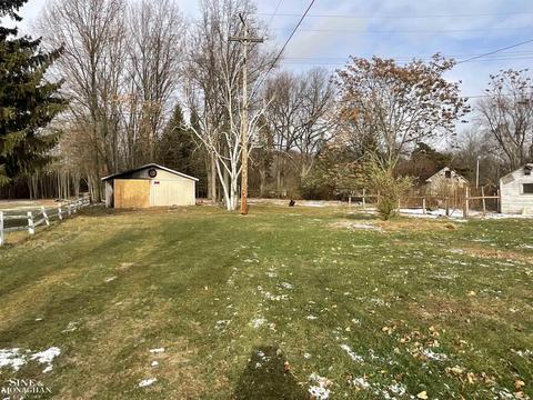 1050 Smith St, Algonac, MI 48001 photo 16