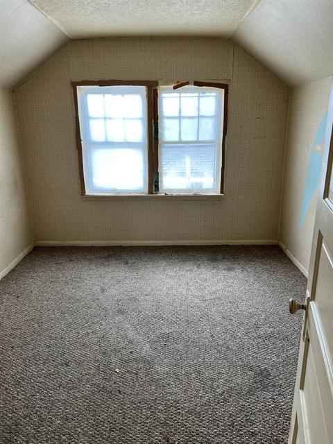 215 E Beech, Gladwin, MI 48624 photo 8