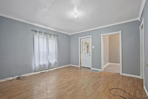 314 E Beecher St, Adrian, MI 49221 photo 5