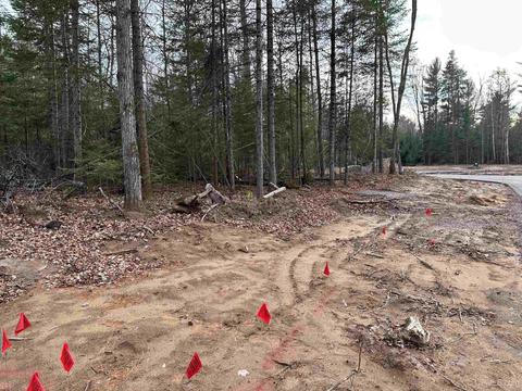 Lot 11 Parker, Marquette, MI 49855