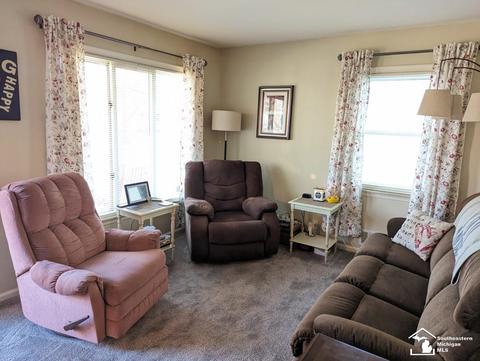 1341 Arbor, Monroe, MI 48162 photo 4