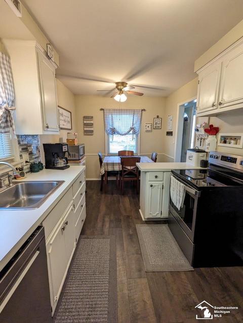1341 Arbor, Monroe, MI 48162 photo 6
