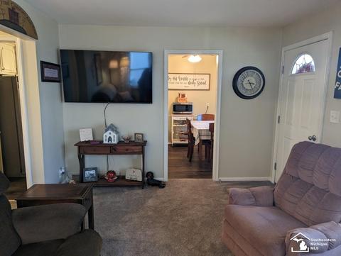1341 Arbor, Monroe, MI 48162 photo 5
