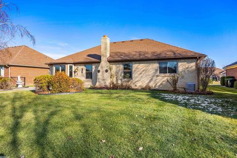 48667 Hunter Dr, Macomb, MI 48044 photo 3