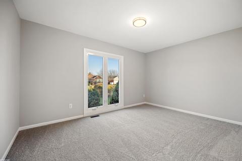 48667 Hunter Dr, Macomb, MI 48044 photo 22