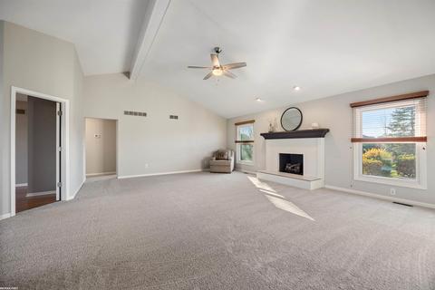 48667 Hunter Dr, Macomb, MI 48044 photo 7