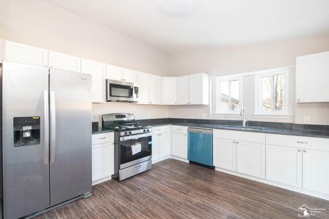 28144 Grande, Romulus, MI 48174 photo 2