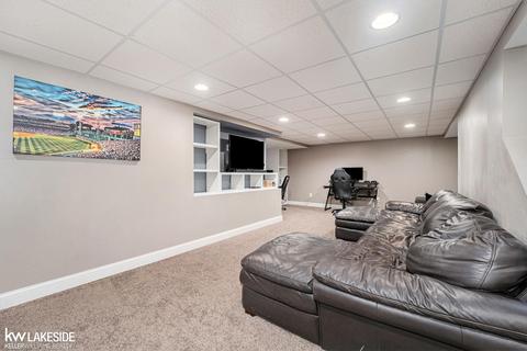 21384 Rome Dr, Macomb, MI 48044 photo 33