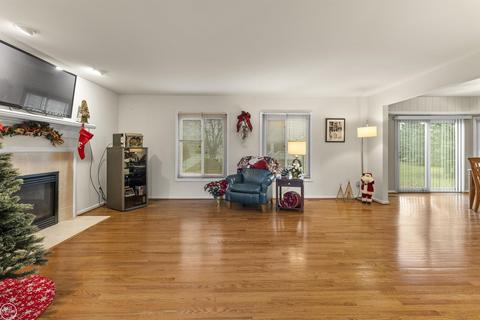 20551 Edinberg Dr, Macomb, MI 48044 photo 8