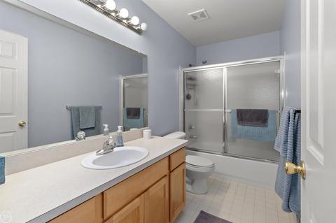 20551 Edinberg Dr, Macomb, MI 48044 photo 34
