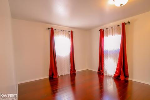 3200 Jacque St, Flint, MI 48532 photo 28